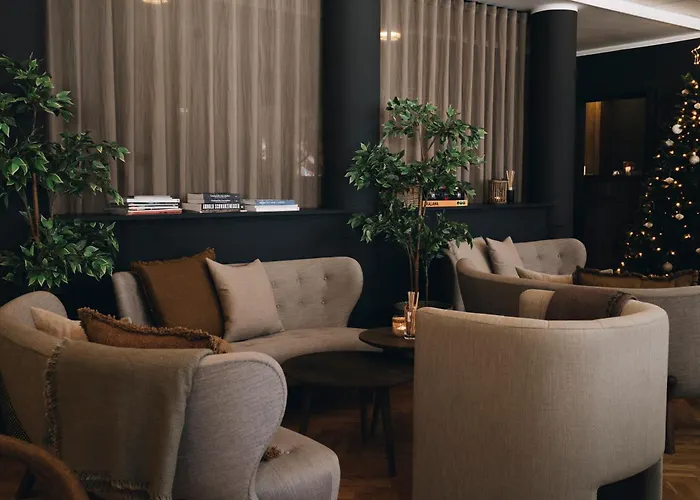 Hotel Maritime
